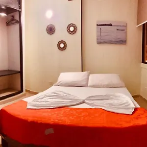 https://acogedor-estudio-310-bocagrande-a-1-cuadra-de-la-playa.cartagena-hotels.org